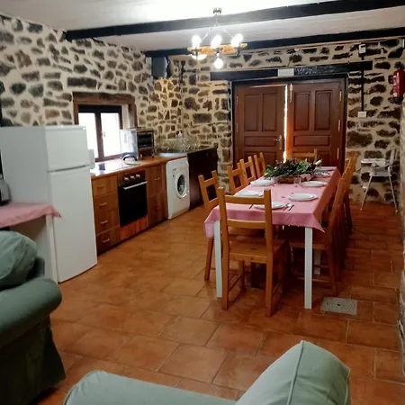 Caserio Areitz Soroa